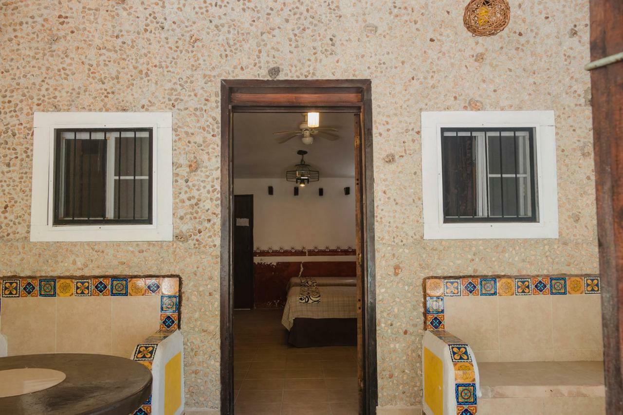 Antigua Lodge, 70 M From Sandy Beach El Cuyo Luaran gambar